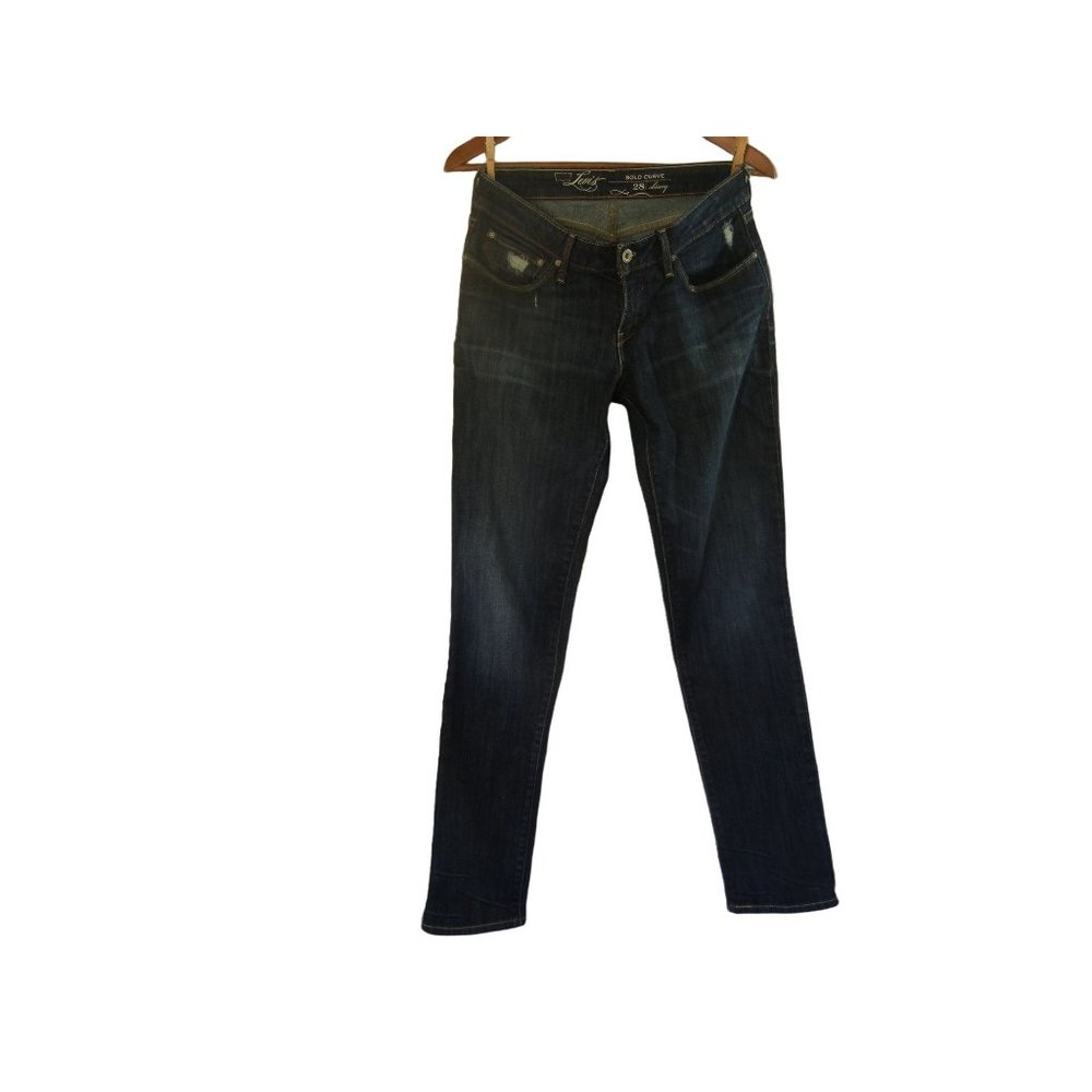 Levi's Bold Curve Skinny distressed, 28, low rise jeans , dark wash gently used
